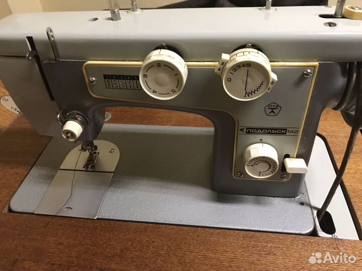 Швейная машинка подольск 142