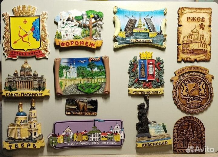 Магниты из разных городов и стран