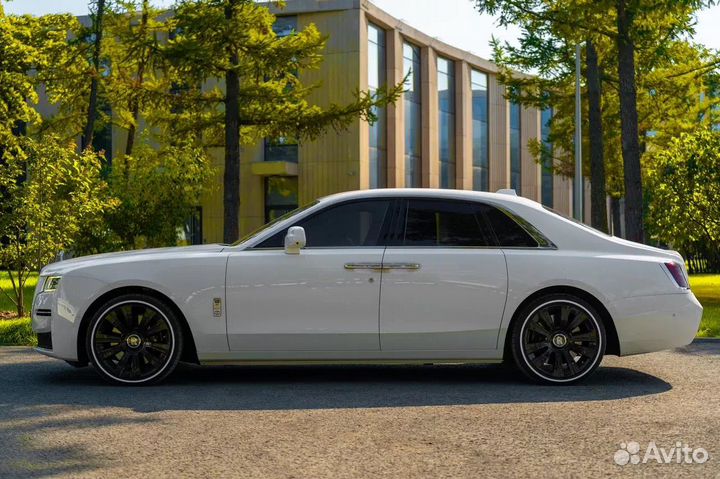 Аренда rolls royce ghost на свадьбу