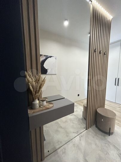 2-к. квартира, 57 м², 17/22 эт.