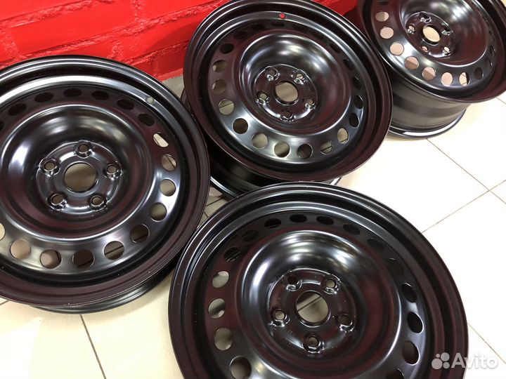 Новые диски штампы 17 5х114,3 54,1 на geely