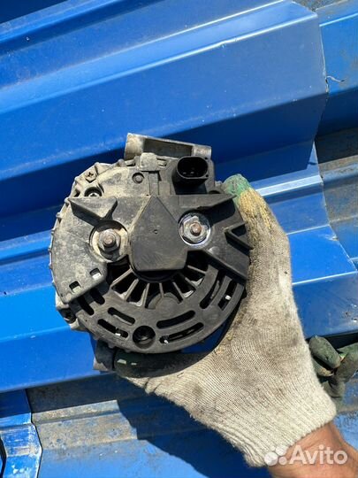 Генератор Mercedes bosch m271