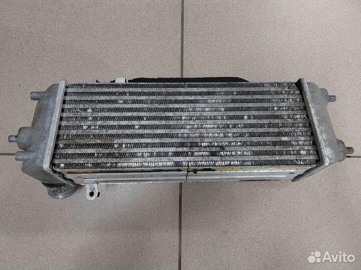 Радиатор интеркулер Kia Sorento 2 XM 2,2CRDi