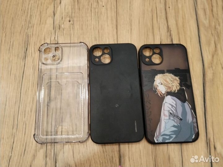 Чехлы на телефон iPhone 13