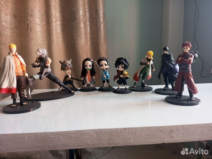 Фигурка аниме в подарок или сувенир