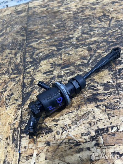 Цилиндр сцепления Рено Дастер