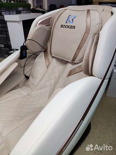 Массажное кресло