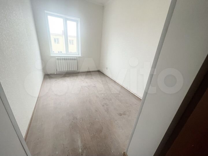 4-к. квартира, 160 м², 1/3 эт.