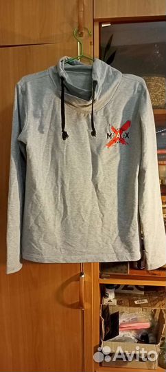 Женский свитер кофта на взрослого на подростка