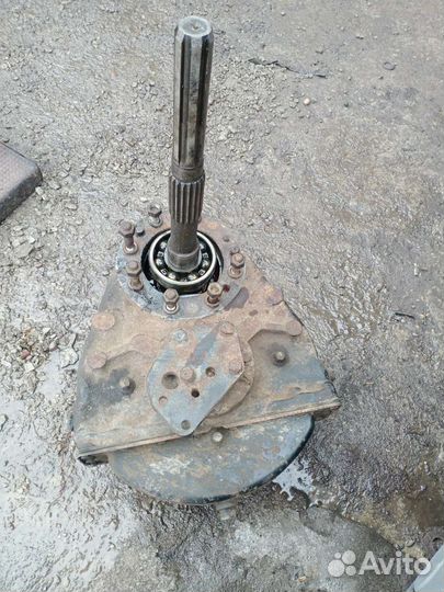 Бортовой редуктор Втз 2027,т-30