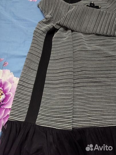 Продам платье 50 размер