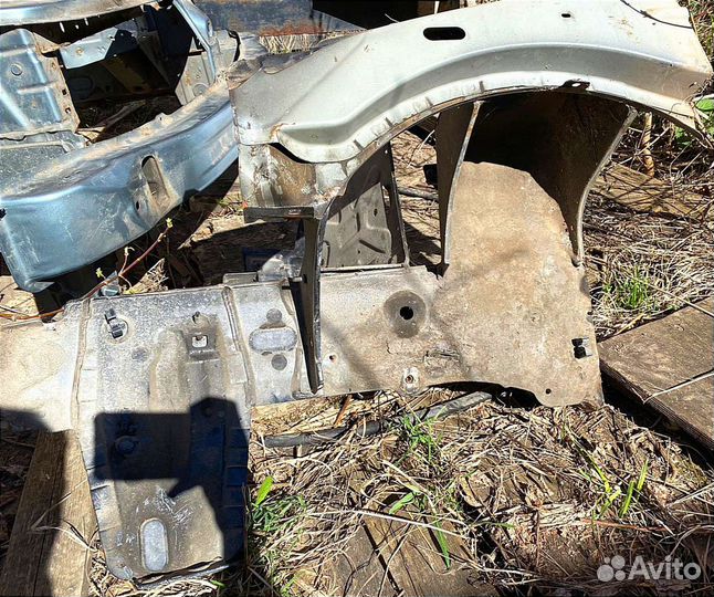 Лонжерон левый Рено Логан 1