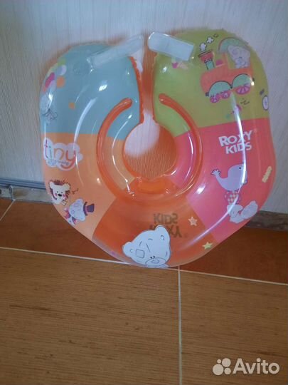 Круг на шею для купания