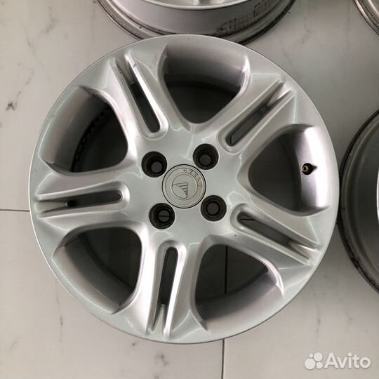 Литые диски R15 4x100