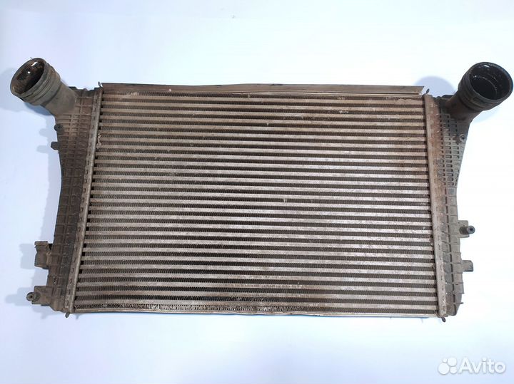 Интеркулер на Volkswagen Golf 5