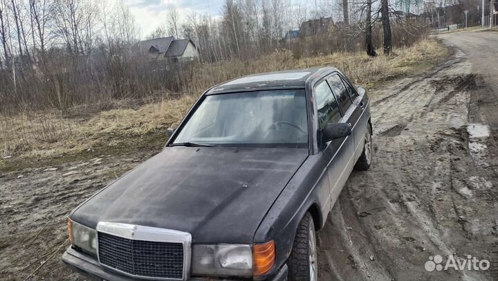 Автомобиль на запчасти Mercedes w201 190 2.0