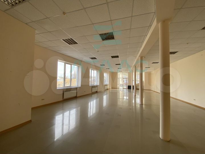 Площадь 148 кв.м. на 1 этаже Торговом Центре