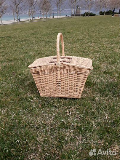 Корзина для пикника, пикниковая корзина