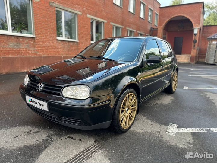 Volkswagen Golf 1.6 МТ, 2001, 339 000 км