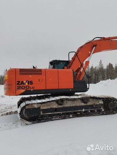 Гусеничный экскаватор Hitachi ZX200LC-5G, 2021