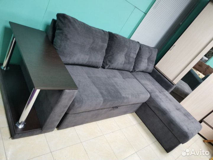 Диван угловой серый