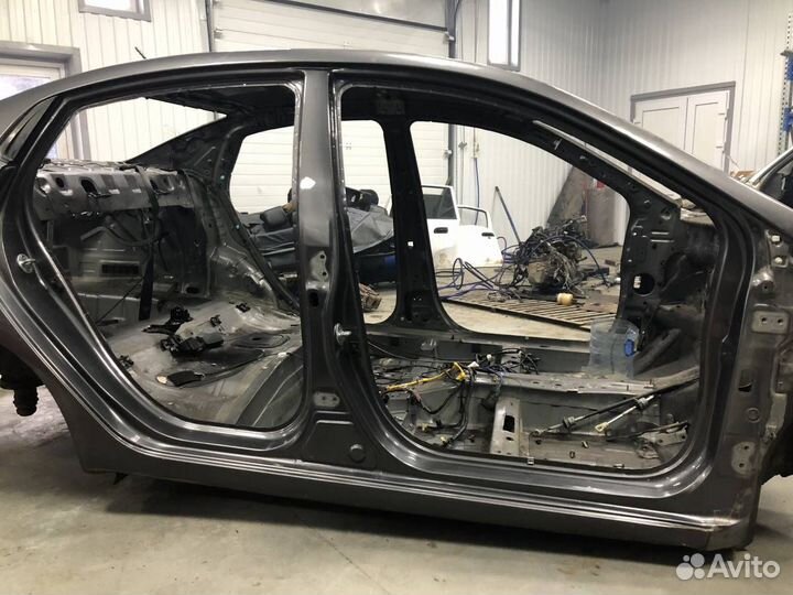 Порог со стойкой правый Kia Rio 3 UB 2011-2017