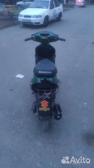 Скутер 80кубов