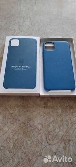 Чехол на iPhone