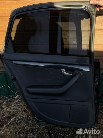 Дверь (левая) на Audi A4 b6