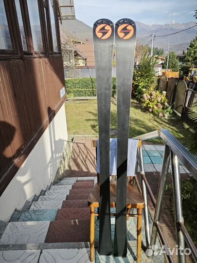 Слаломные лыжи Fischer RC 4 165 SL