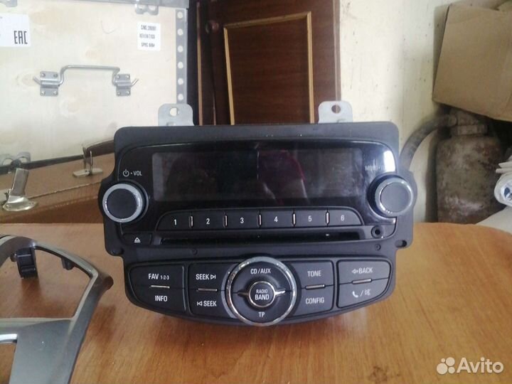 Штатная магнитола chevrolet cruze