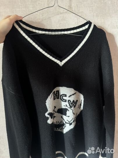 Свитер женский