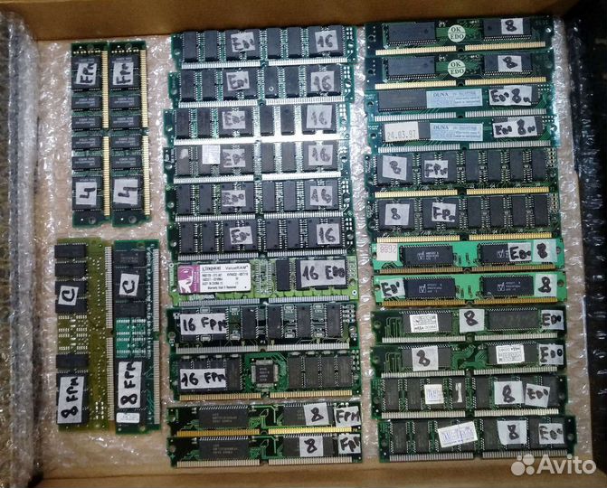 DDR2 - 2Gb (запечатана); DDR1- 1Gb; Simm 72 pin