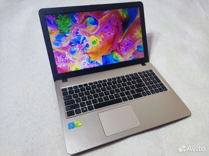 Быстрый Asus Intel 4 ядра, 4Gb, SSD256, GT810 1Gb