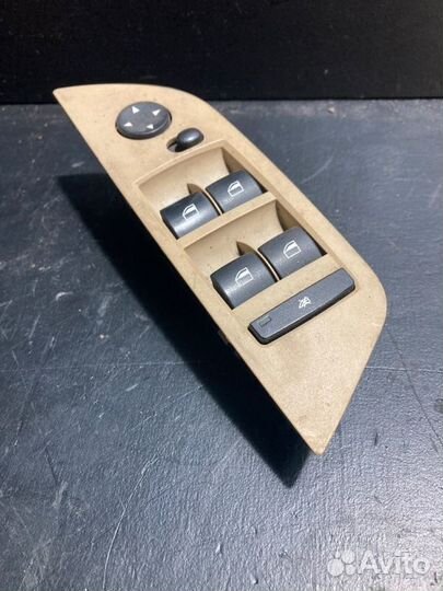 Блок управления стеклоподъемниками Bmw X1 E84