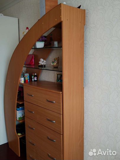 Комод с аркой