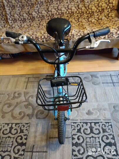 Велосипед четырехколесный