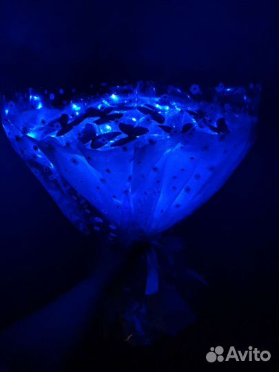 Букет из бабочек светящиеся