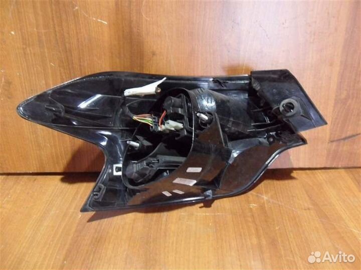Фонарь задний правый 9687336580 задний правый