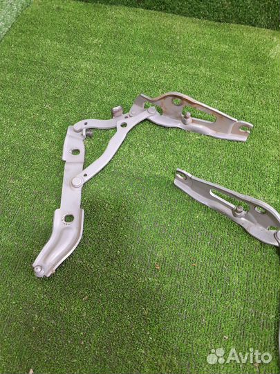 Петли багажника бмв е90