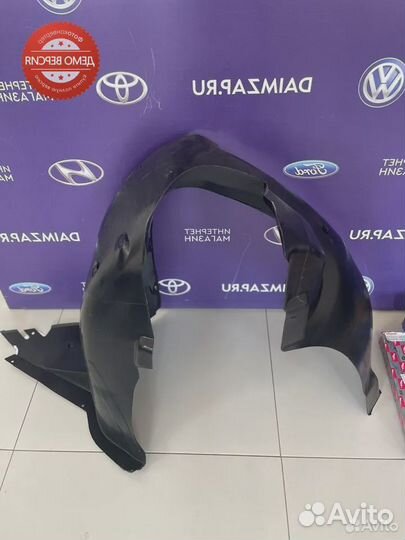 Подкрылок передний Volkswagen Polo / левый