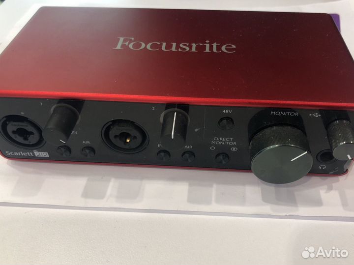 Звуковая карта Focusrite scarlett 2i2 3rd gen