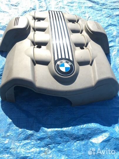 Крышка двс декоративная Bmw X5 E53 N62B44 2005