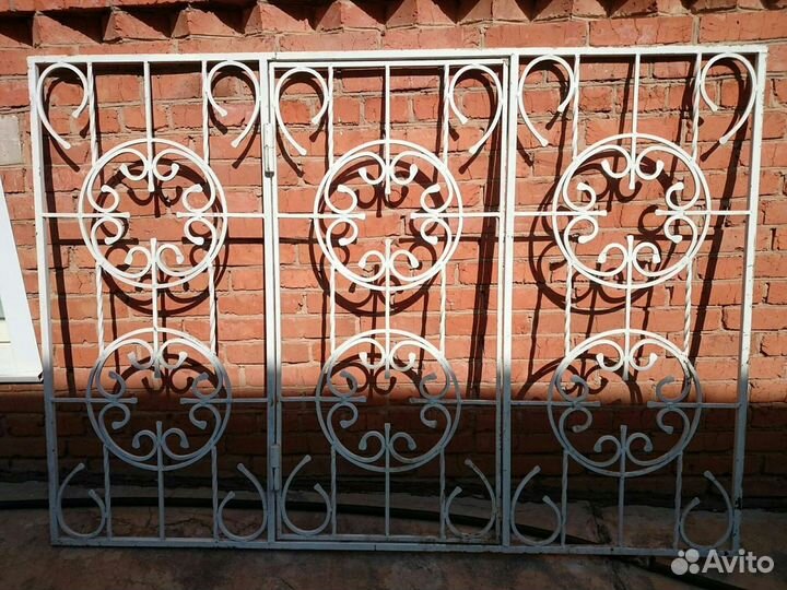 Дверь металлическая, деревянная, решетки кованые