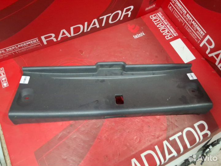 Обшивка багажника Nissan Sylphy TB17