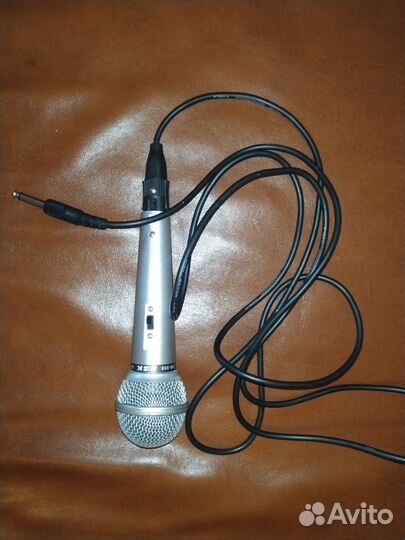 Микрофон BBK
