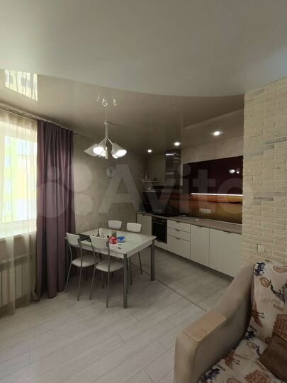 3-к. квартира, 93,4 м², 7/17 эт.