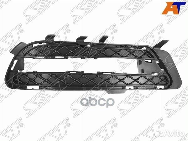 Решетка в бампер mercedes E-class W212 09-13 RH