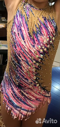 Купальник для художественной гимнастики