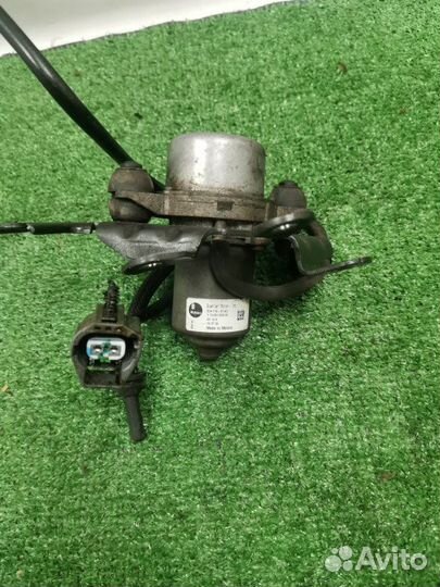 Вакуумный насос тормозов Opel Mokka 1.6 A16XER